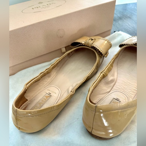 Prada Calzature Nappa Vernice Ballerina Flats Shoes - size 40/9 - Picture 4 of 8